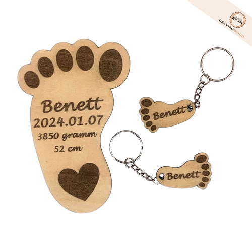 Baba lábnyom hűtőmágnes + 2 kulcstartó szett fából készítve