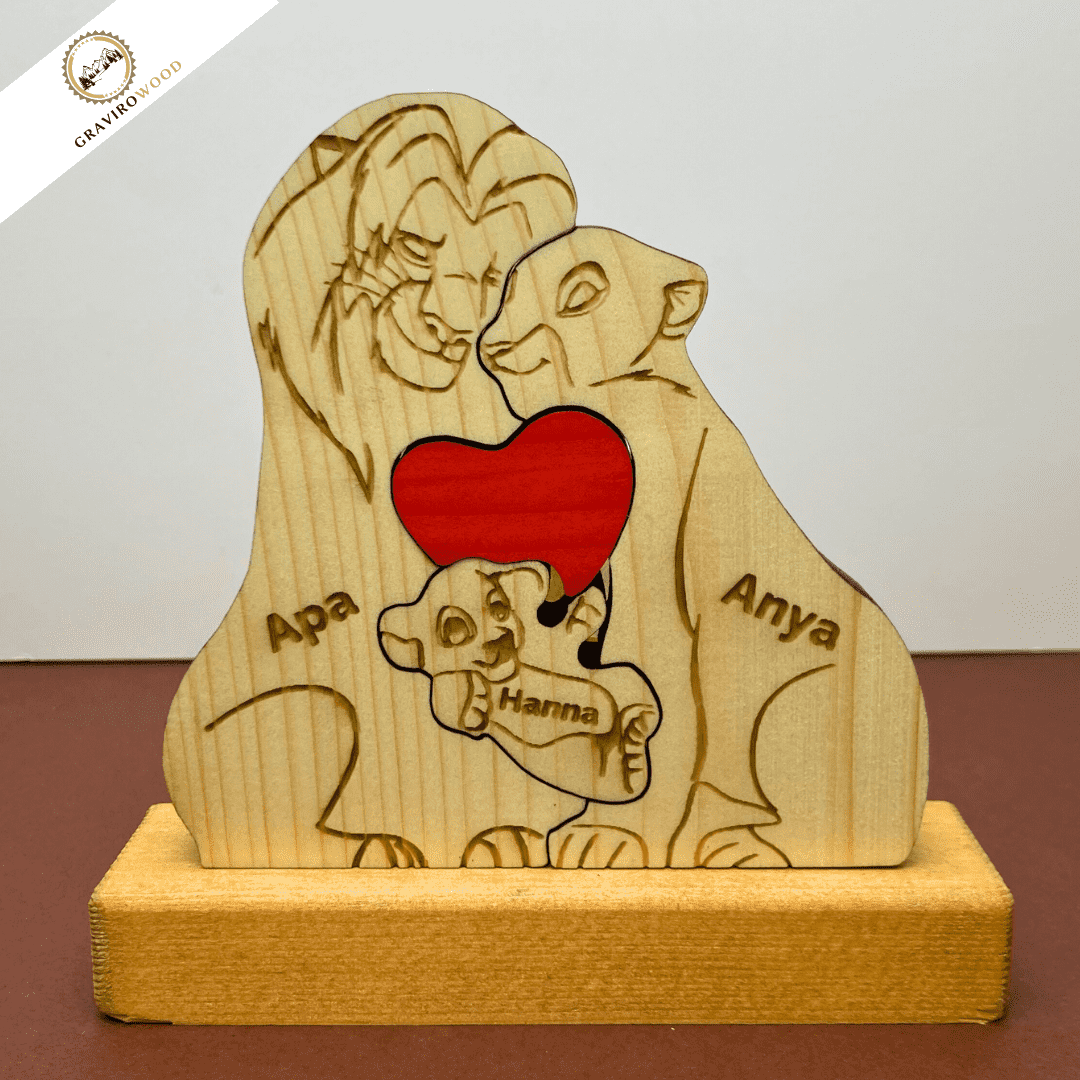 Kézműves oroszlán család fából