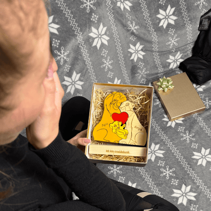 Kézműves oroszlán család fából