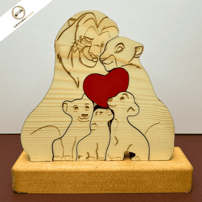 Kézműves oroszlán család fából