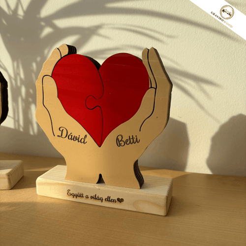 Kézbe Zárt Szeretet